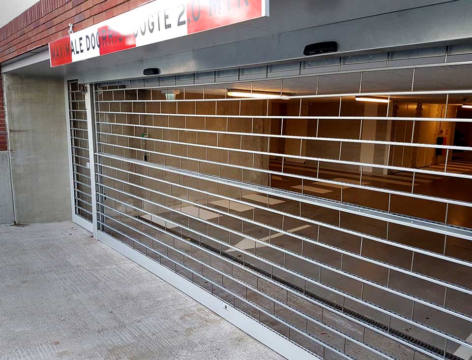 stack door used at a car park